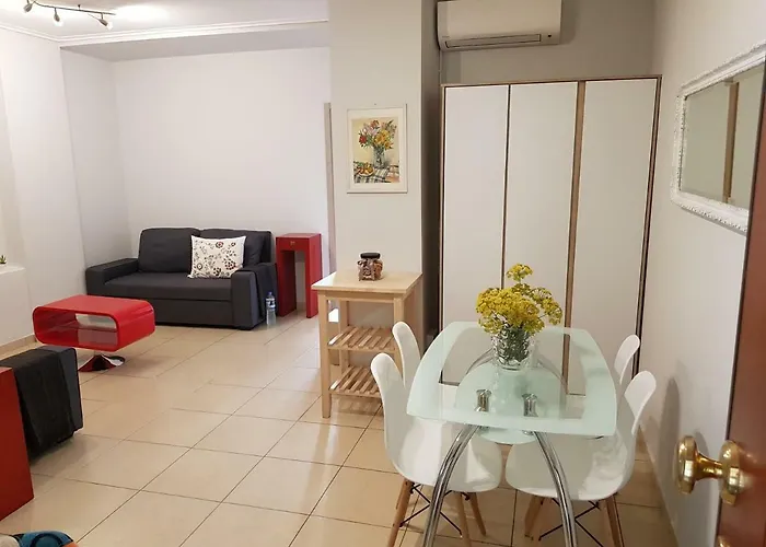 Stemma Superior Luxury Apartment